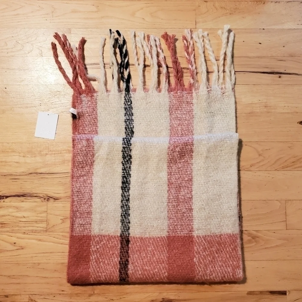 Lauren Conrad LC Tan Black Rust Orange Plaid Fringe Blanket Wrap Scarf NWT
